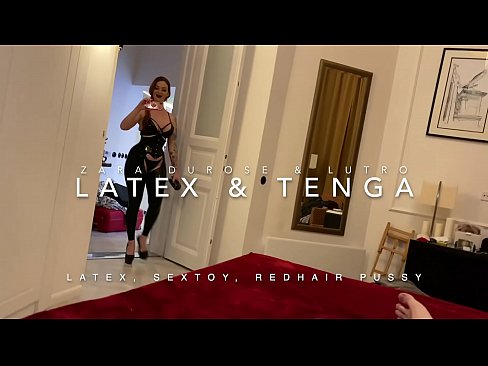 ❤️ Escada ruiva em traje de látex fodida por meio de meio-irmão ❤️ Porno russo em pt.bestsexporno.ru ﹏